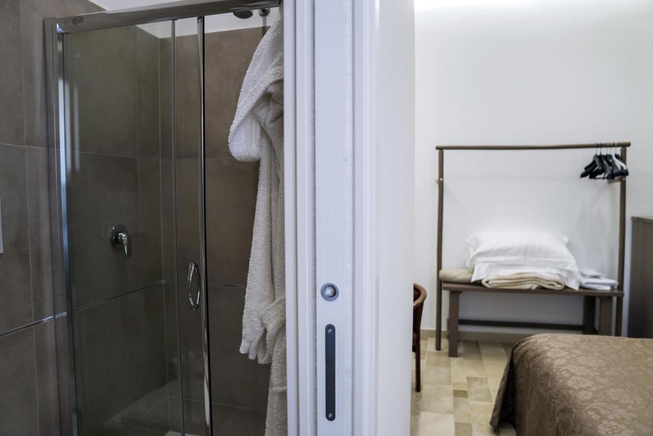 B&B Conte Cavour 巴列塔 外观 照片